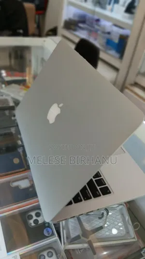Photo - New Laptop Apple MacBook Pro 2014 16GB Intel Core I5 SSD 256GB