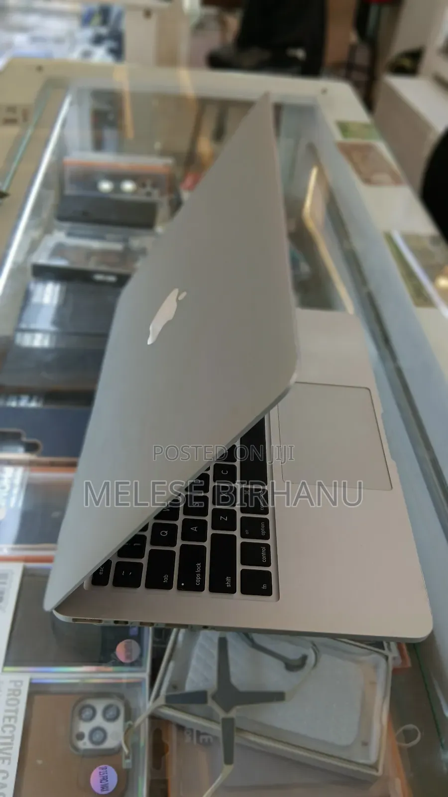 New Laptop Apple MacBook Pro 2014 16GB Intel Core I5 SSD 256GB
