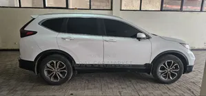 Photo - Honda CR-V 2021 White