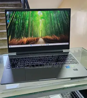 New Laptop HP Omen 16 32GB Intel Core I7 SSD 1T
