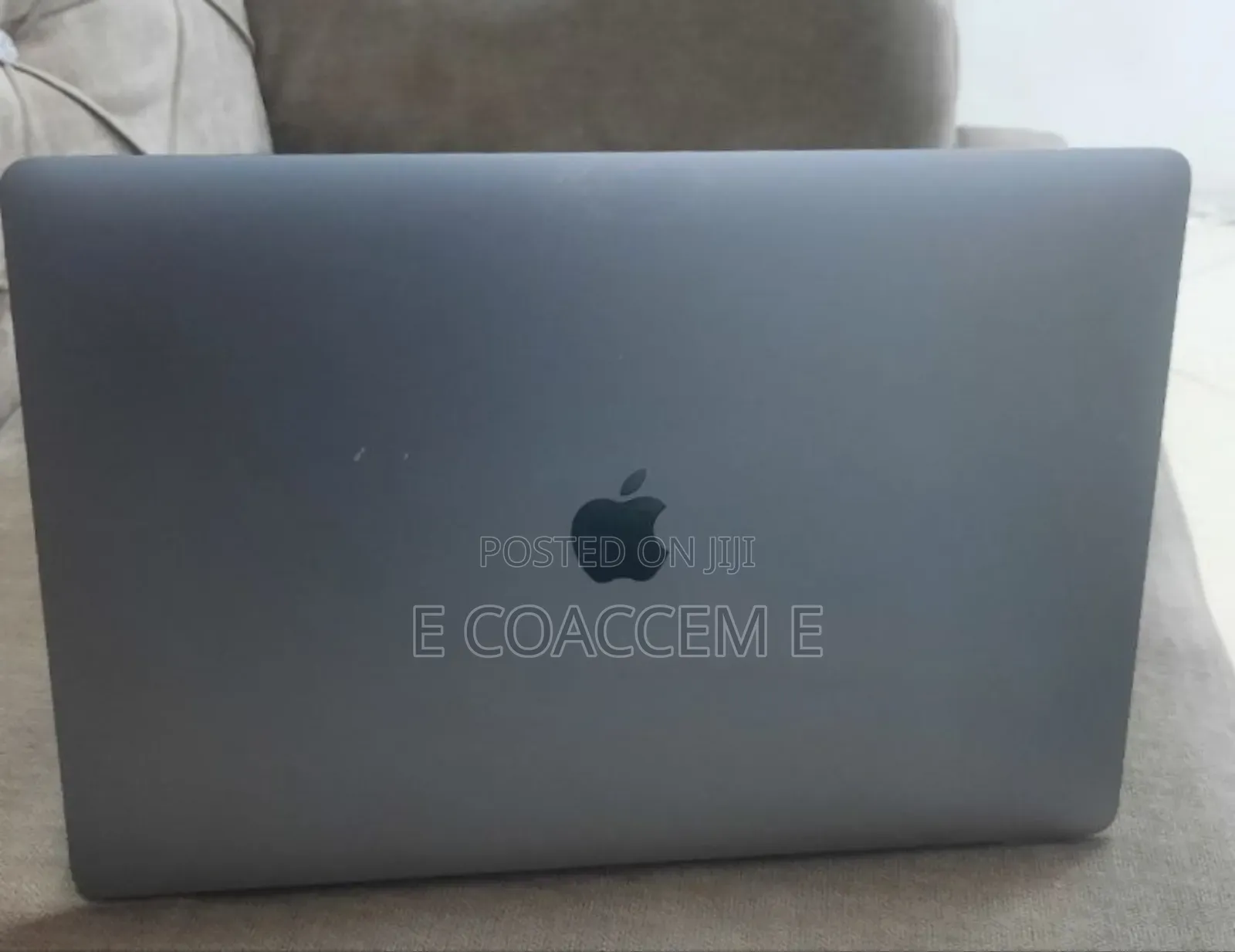 New Laptop Apple MacBook 32GB Intel Core I9 SSD 512GB