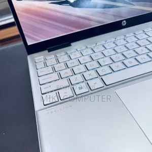 New Laptop Samsung Galaxy Book 2 16GB Intel Core I7 SSD 512GB