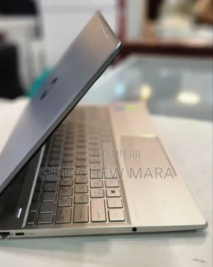 New Laptop HP Pavilion 15 8GB Intel Core I7 SSD 512GB