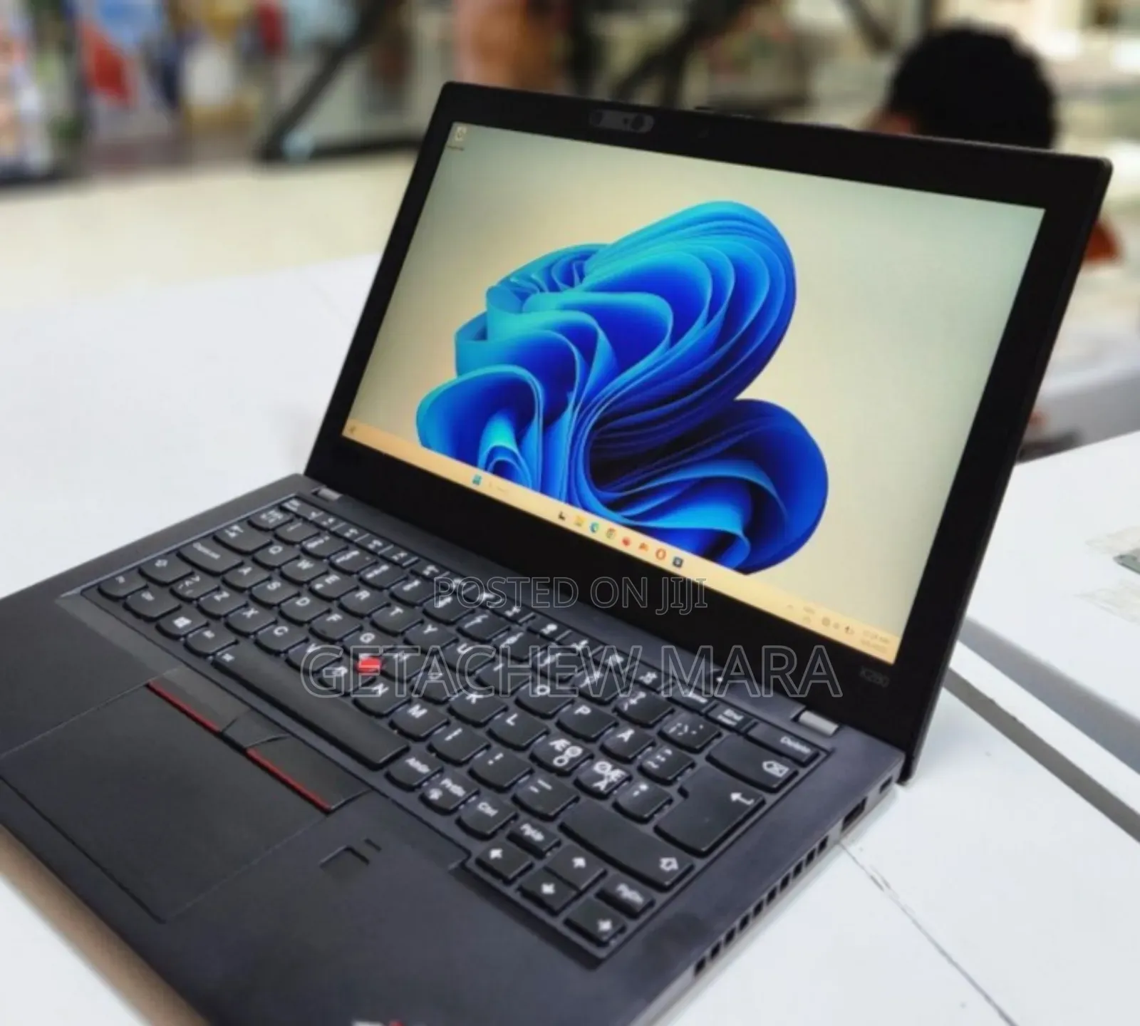 New Laptop Lenovo ThinkPad Yoga 370 16GB Intel Core I5 SSD 256GB