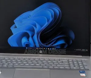 New Laptop HP Stream Notebook 16GB Intel Core I5 SSD 512GB