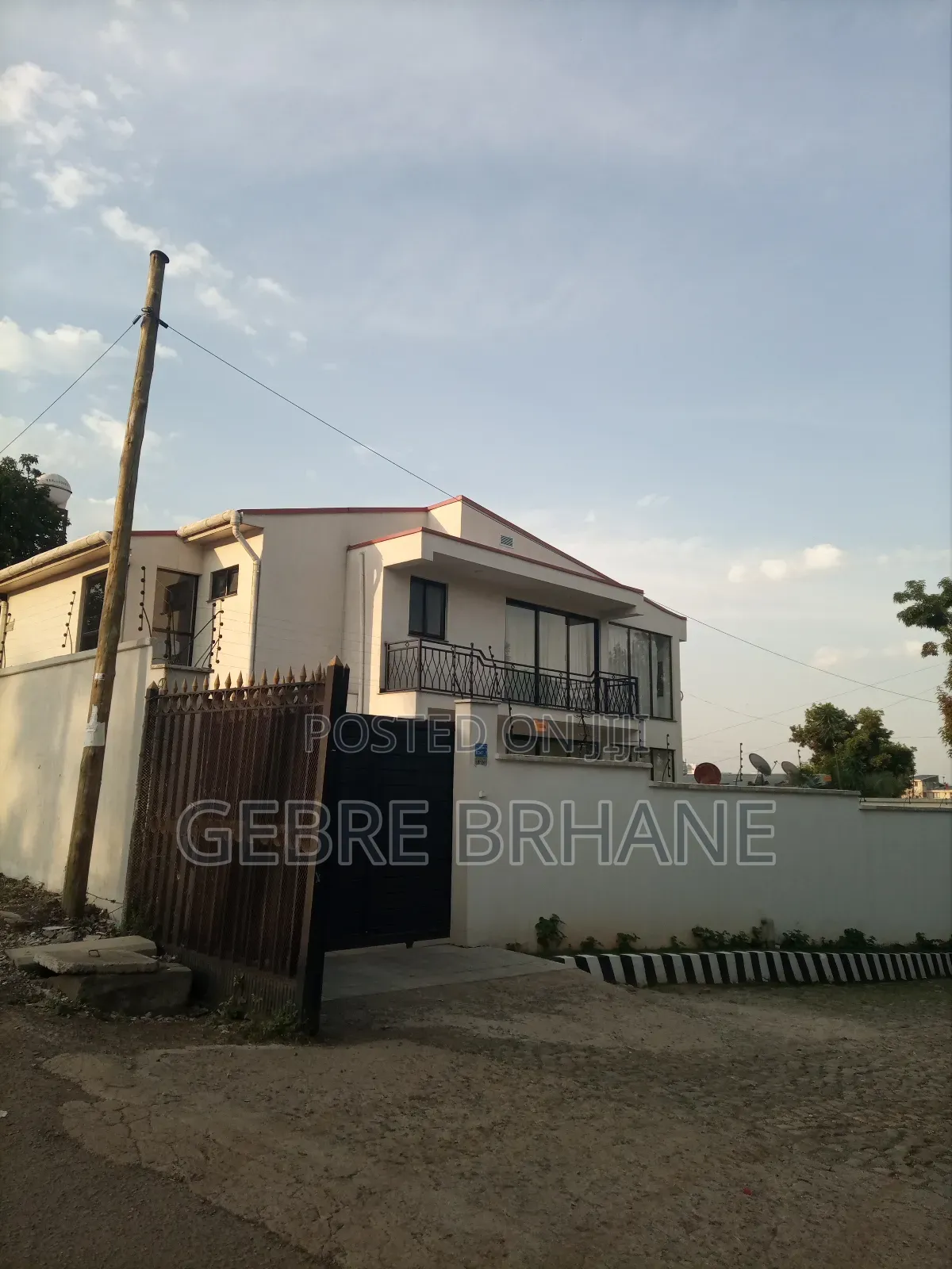 3bdrm House in G+1, Yeka for rent