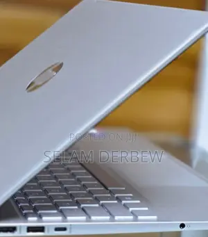 New Laptop HP Pavilion 15 8GB Intel Core I5 SSD 512GB