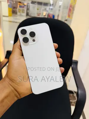 Photo - New Apple iPhone 15 Pro Max 256 GB White