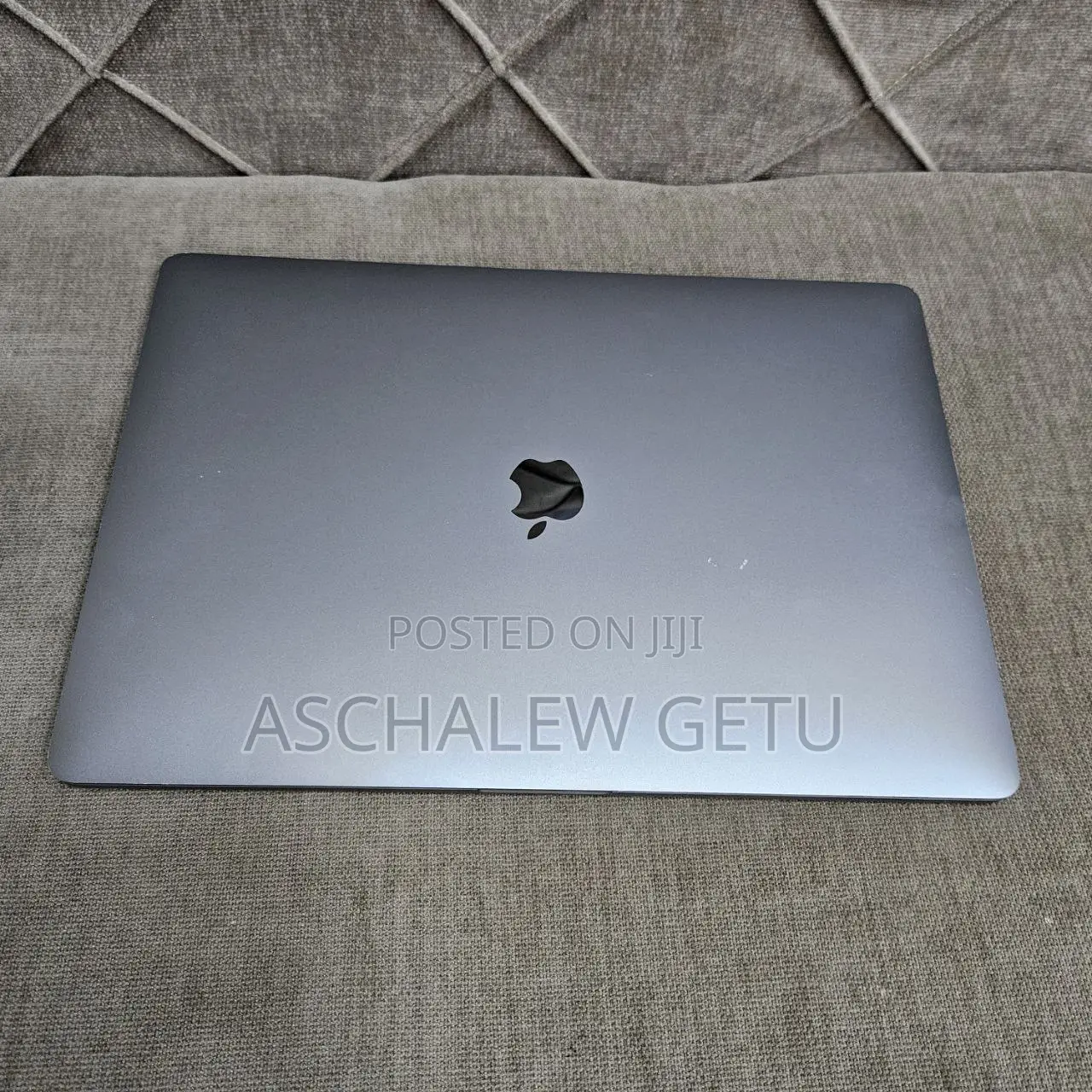 New Laptop Apple MacBook Pro 2019 32GB Intel Core I9 SSD 512GB