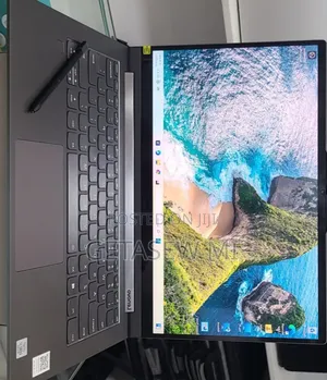 Photo - New Laptop Lenovo Yoga 9i 16GB Intel Core I7 SSD 1T