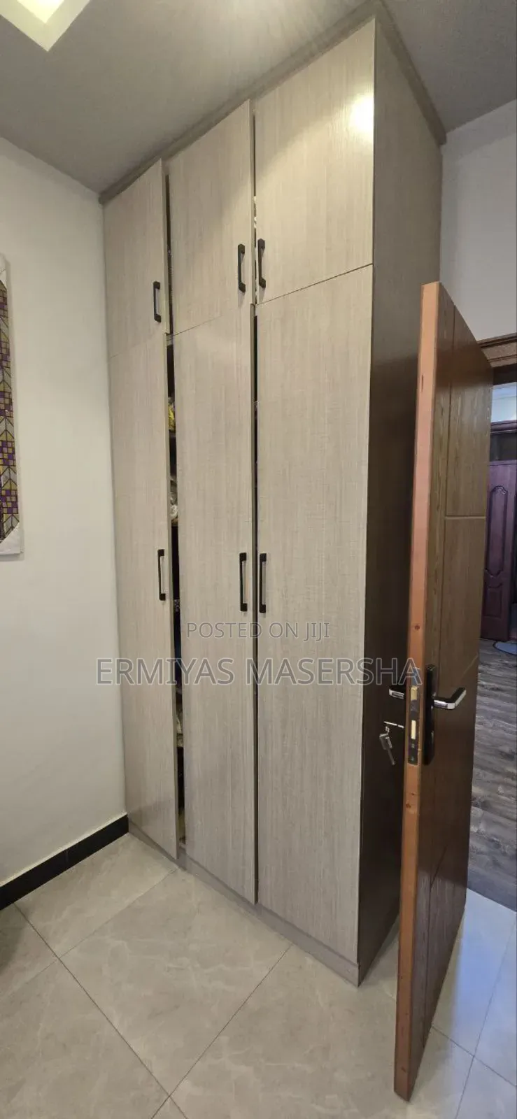 Furnished 3bdrm Apartment in Yeka for sale