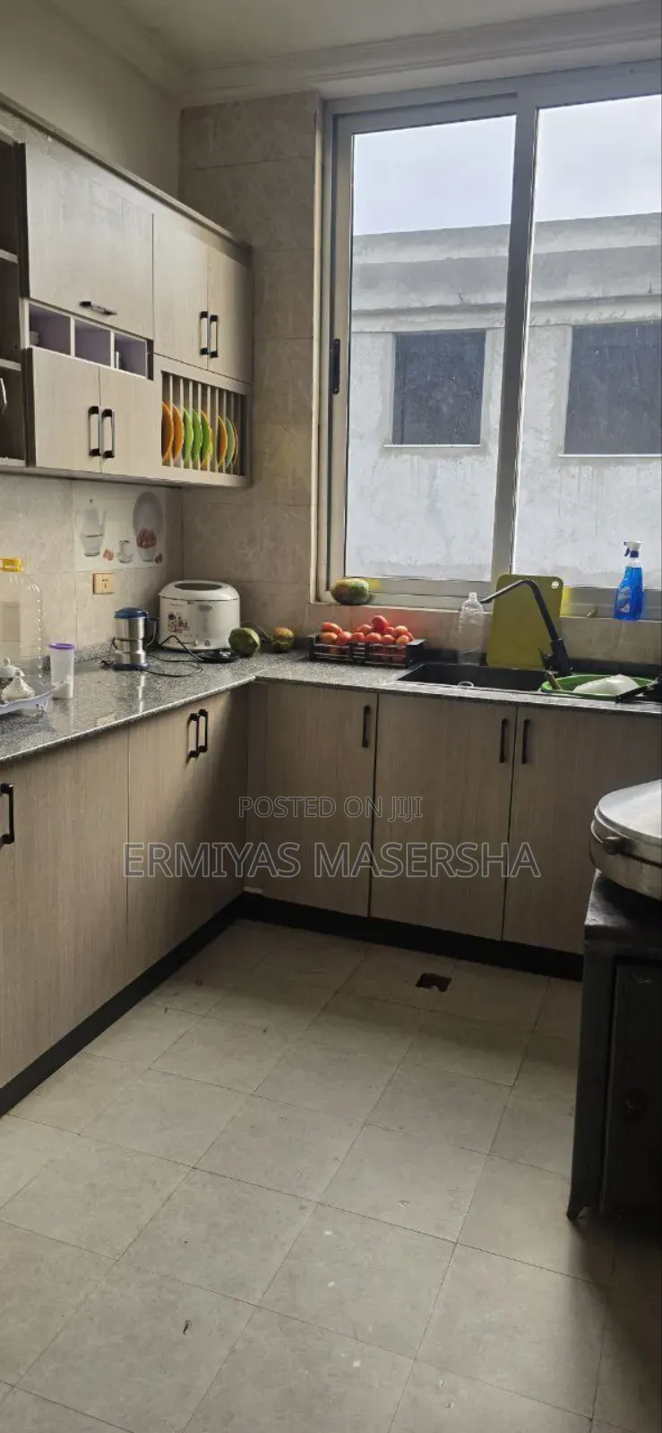 Furnished 3bdrm Apartment in Yeka for sale