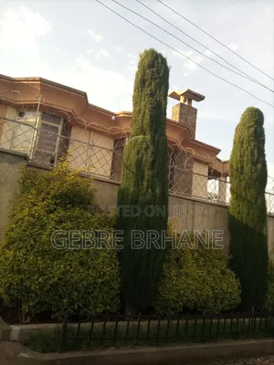 5bdrm House in G+1, Yeka for rent