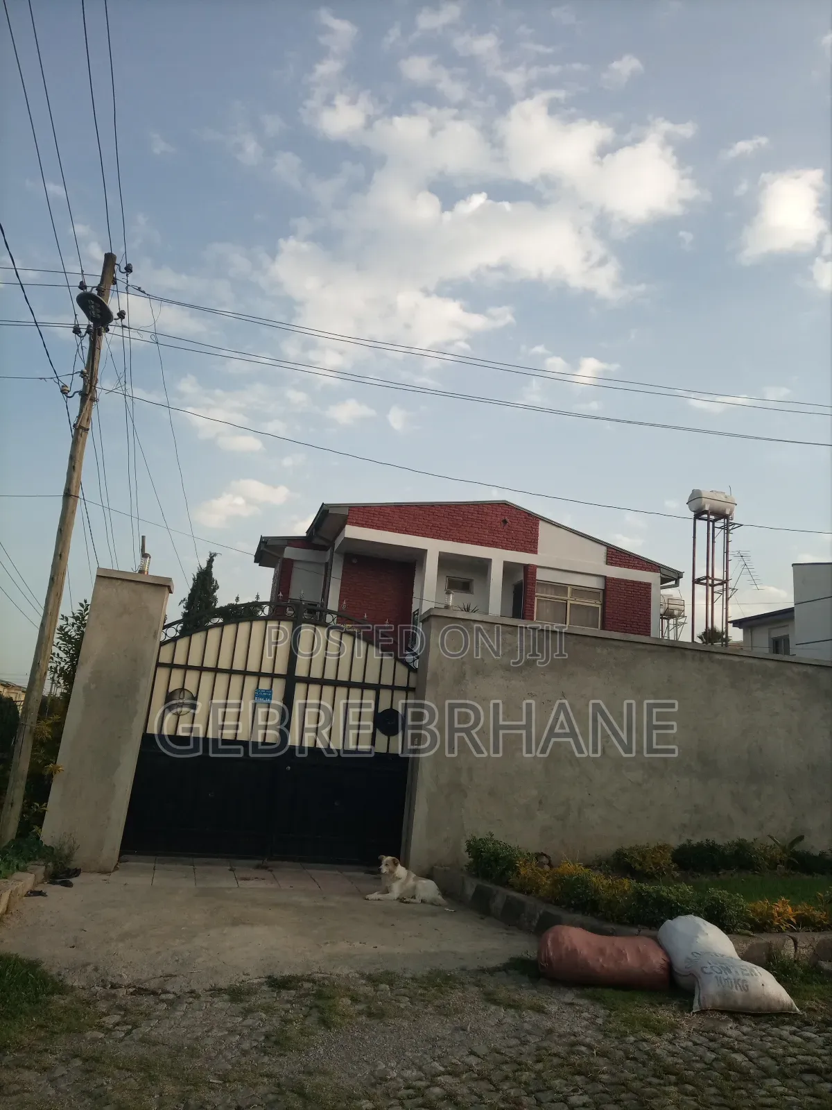 3bdrm House in G+1, Yeka for rent