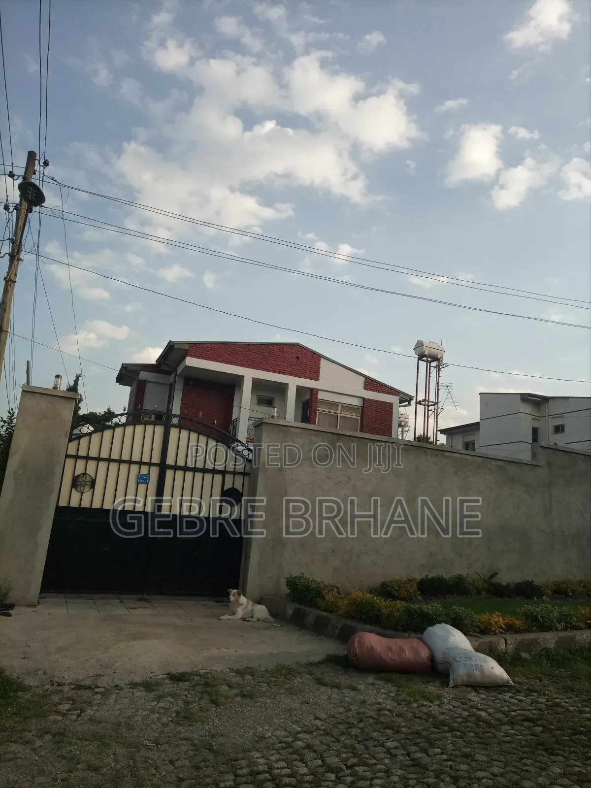 3bdrm House in G+1, Yeka for rent