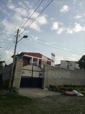 3bdrm House in G+1, Yeka for rent