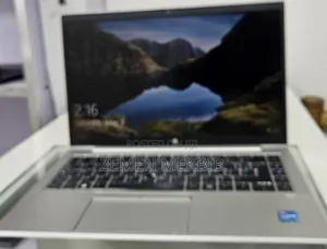 New Laptop HP EliteBook 840 G8 16GB Intel Core I5 SSD 512GB