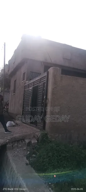 4bdrm Villa in Oromia-Finfinne for sale