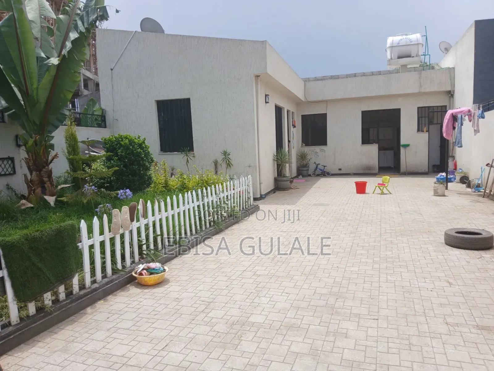 Furnished 4bdrm Farm House in Oromia-Finfinne for sale