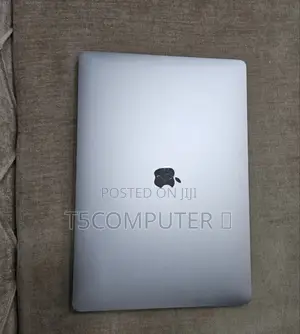 New Laptop Apple MacBook Pro 2019 32GB Intel Core I9 SSD 512GB