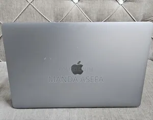 New Laptop Apple MacBook Pro 2019 32GB Intel Core I9 SSD 512GB