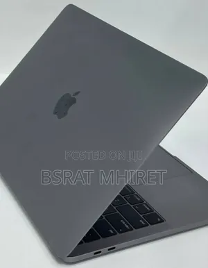 Photo - New Laptop Apple MacBook Pro 2019 8GB Intel Core I5 SSD 256GB