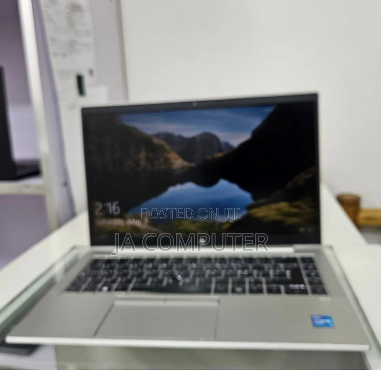 New Laptop HP EliteBook 840 G8 16GB Intel Core I5 SSD 512GB