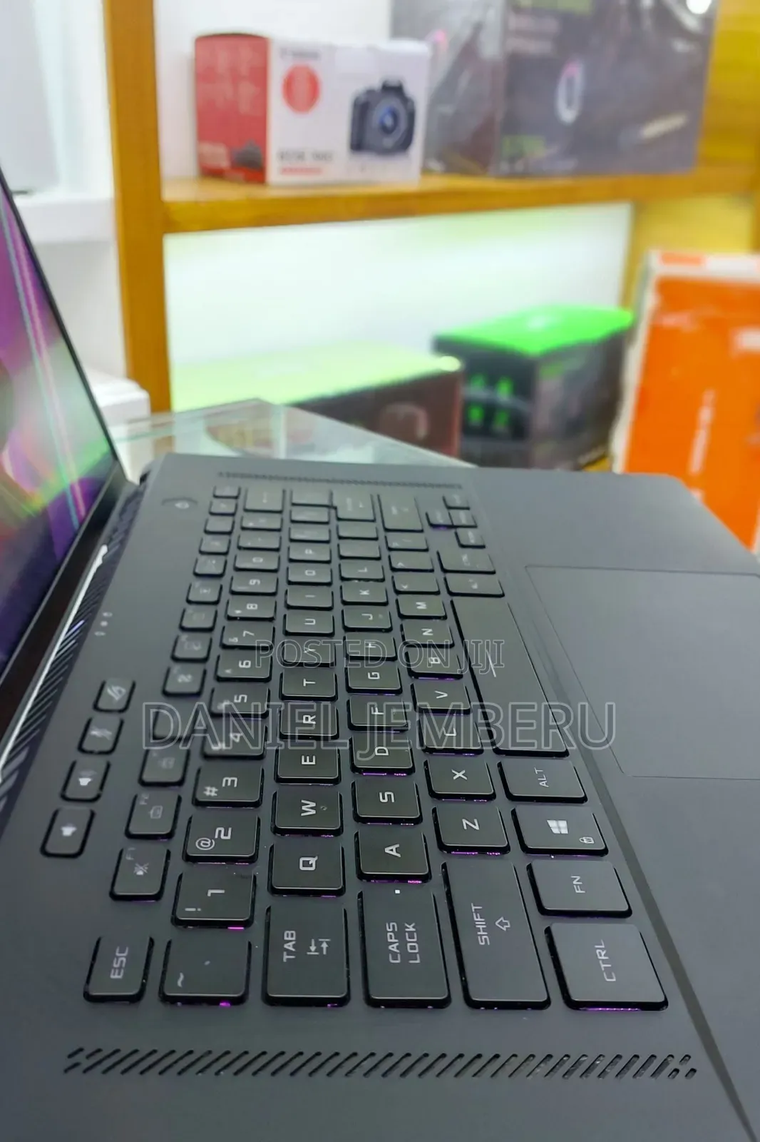 New Laptop Asus ROG Zephyrus G15 16GB AMD Ryzen 9 SSD 1T