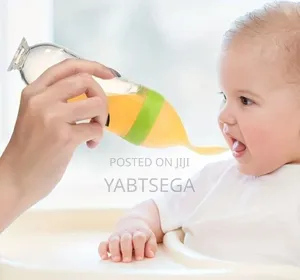 Photo - Baby Feeding Bottle Spoon With Container Baby Food Feeder