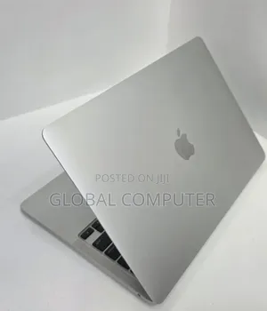 New Laptop Apple MacBook Pro 2023 M3 Pro 14-Inch 8GB Apple M2 SSD 512GB