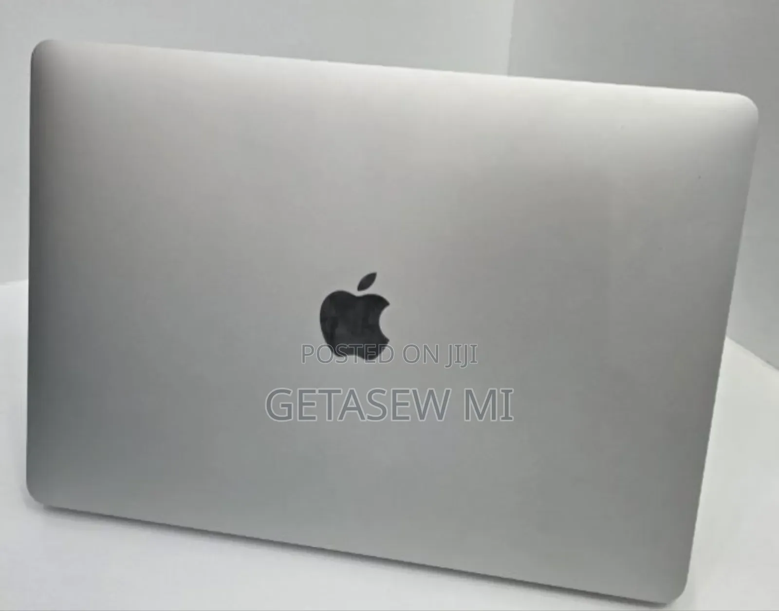 New Laptop Apple MacBook Pro 2022 M2 8GB Apple M2 SSD 256GB