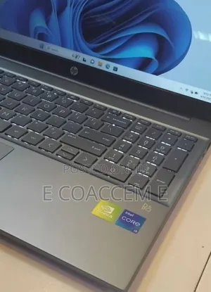 New Laptop HP 16GB Intel Core I5 SSD 512GB