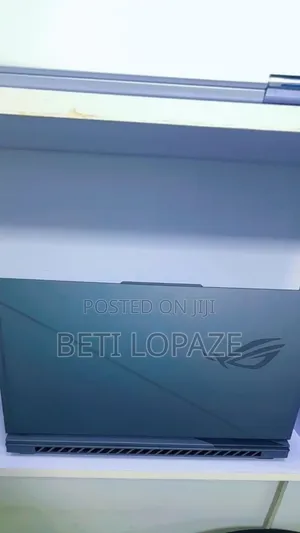 New Laptop Asus ROG Strix G16 G614 16GB Intel Core I7 SSD 512GB