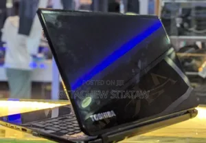 Photo - Laptop Toshiba Satellite C55 4GB Intel Core I3 SSD 500GB