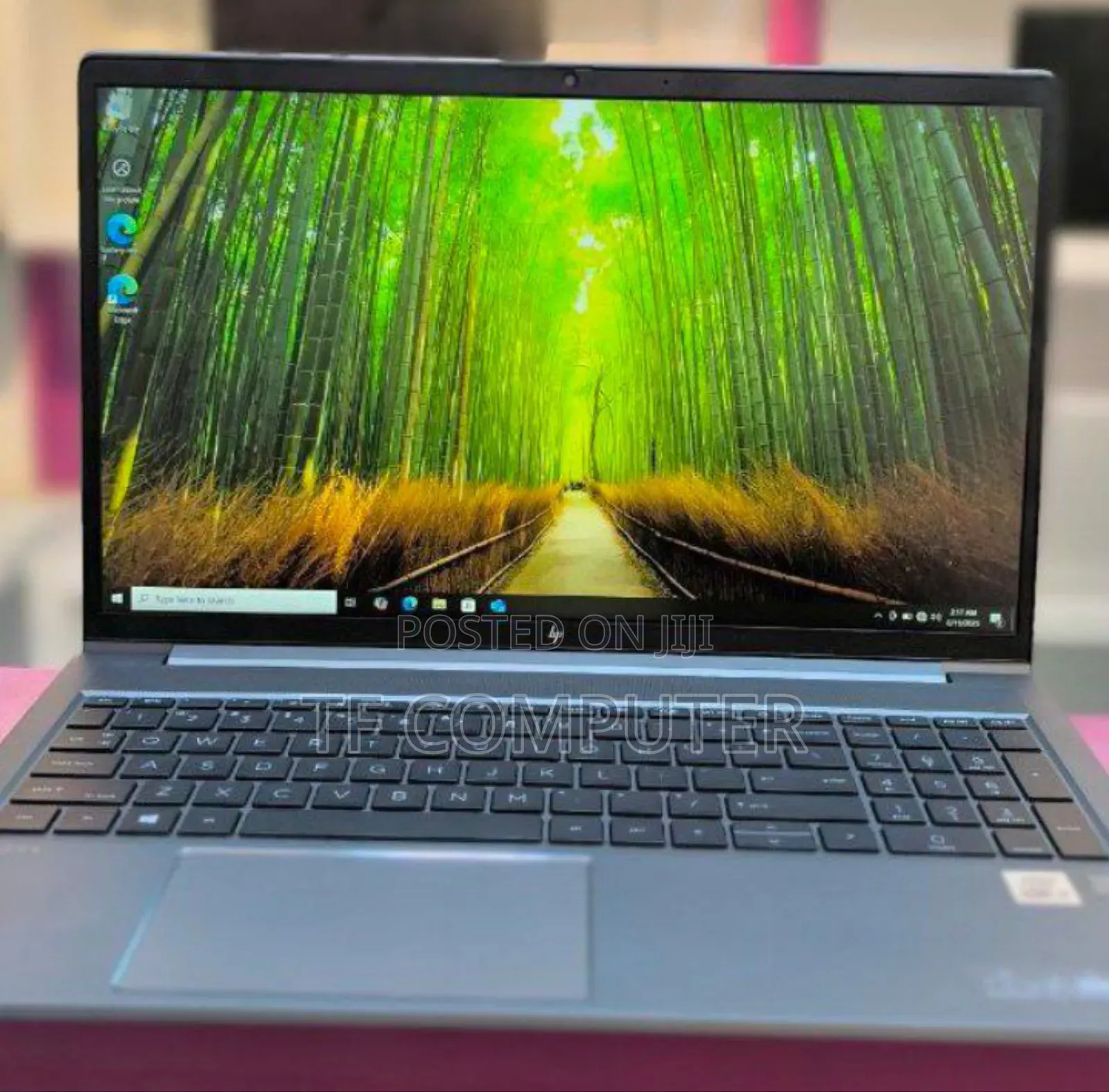 New Laptop HP ZBook Firefly 15 G7 32GB Intel Core I7 SSD 1T