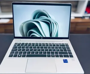 New Laptop HP ProBook 440 G5 16GB Intel Core I7 SSD 512GB