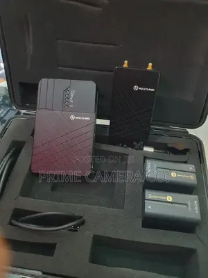 Hollyland Cosmo 400 Wireless Video Transmission (New)