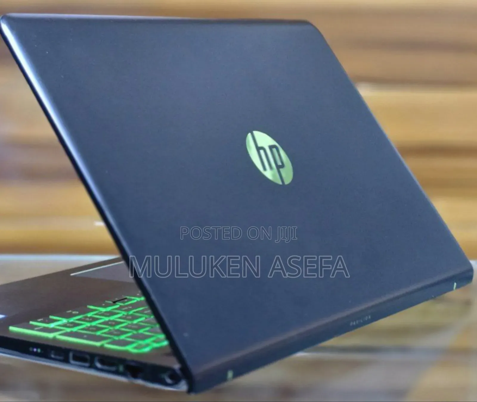 New Laptop HP EliteBook 1050 8GB Intel Core I5 SSD 1T