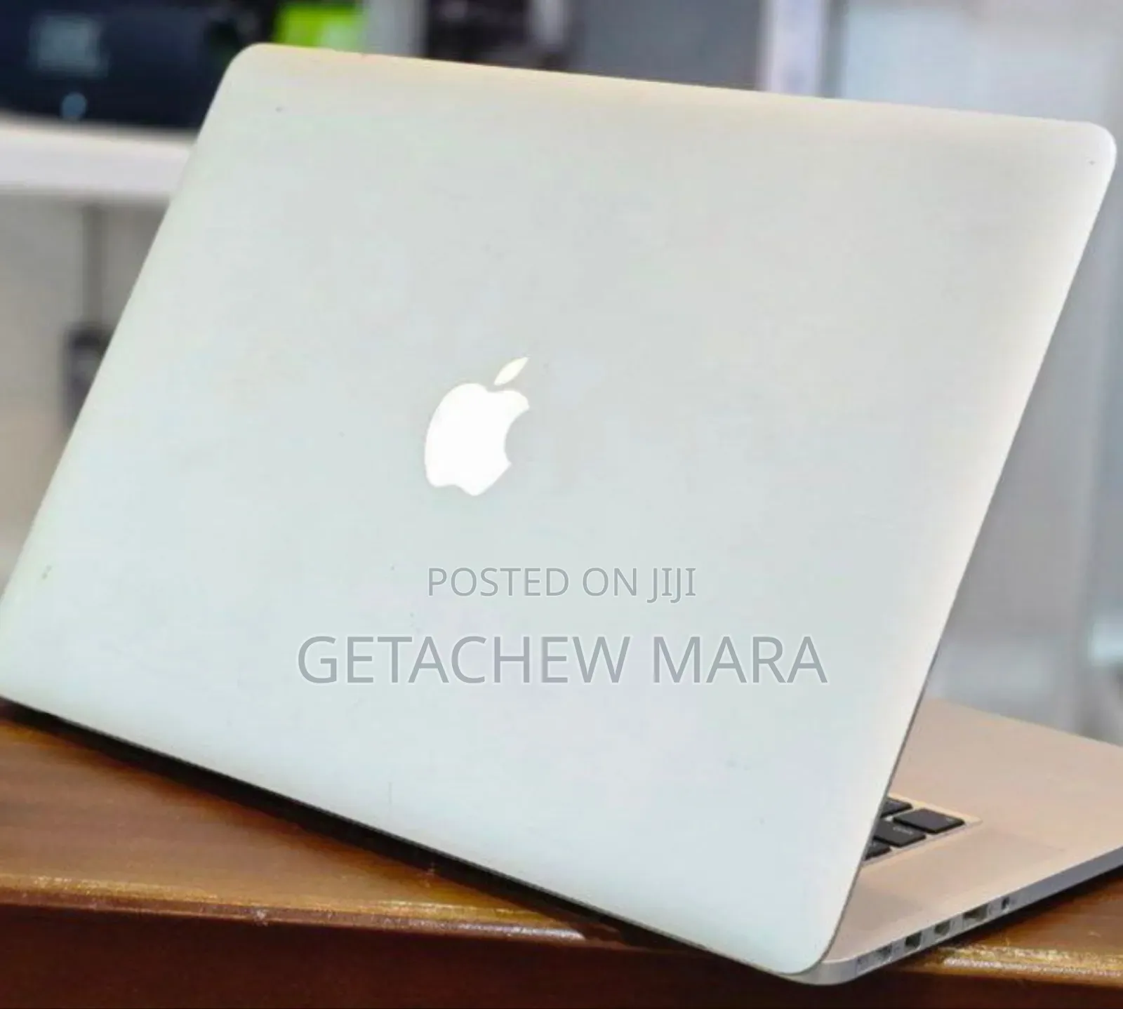 New Laptop Apple MacBook Pro M1 16GB Intel Core I7 SSD 256GB