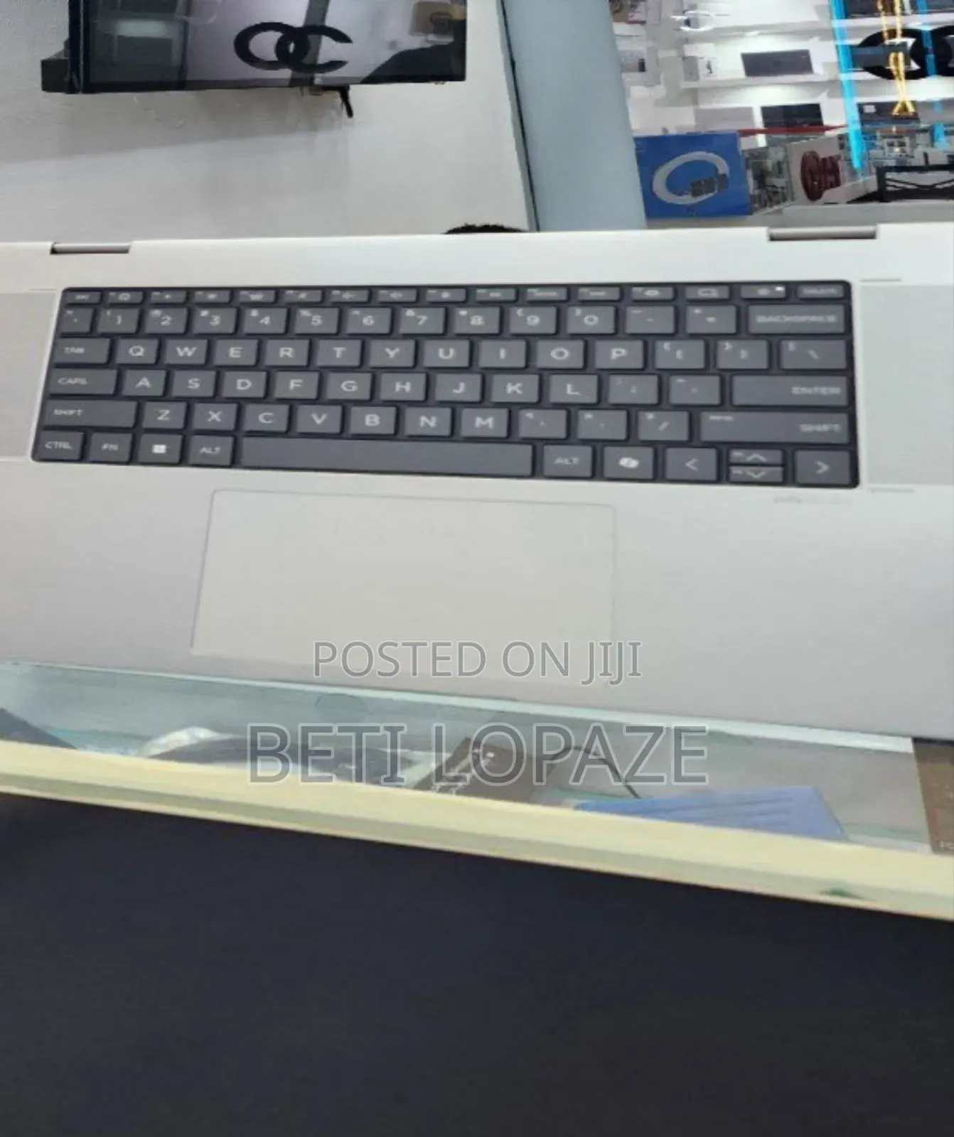 New Laptop HP Envy X360 16GB Intel Core I7 SSD 1T