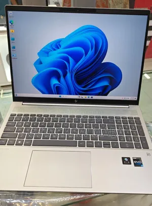 New Laptop HP Pavilion 15 16GB Intel Core I5 SSD 1T