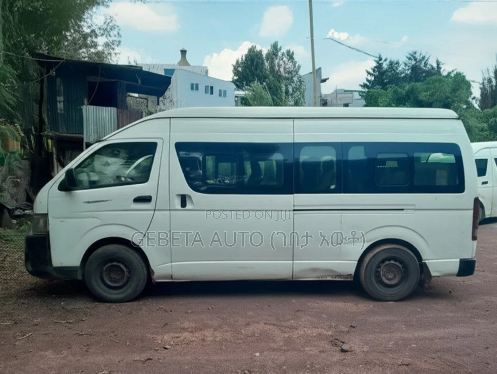 Toyota HiAce 2014 White