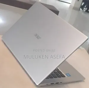 New Laptop Acer Swift 1 4GB Intel Core I5 SSD 128GB