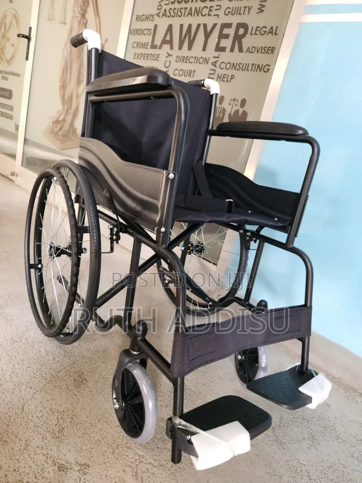 Wheelchair Cotten Seat የጨርቅ መቀመጫ ከቀበቶ ጋር ያለው Wheelchair New