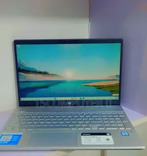 New Laptop HP Pavilion 15 8GB Intel Core I7 SSD 256GB