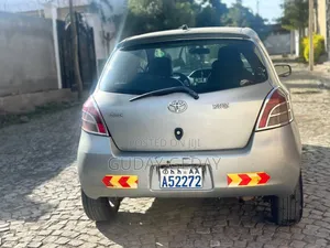 Toyota Yaris 1.3 VVT-i 2007 Silver