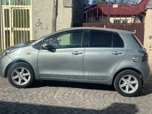 Toyota Yaris 1.3 VVT-i 2007 Silver