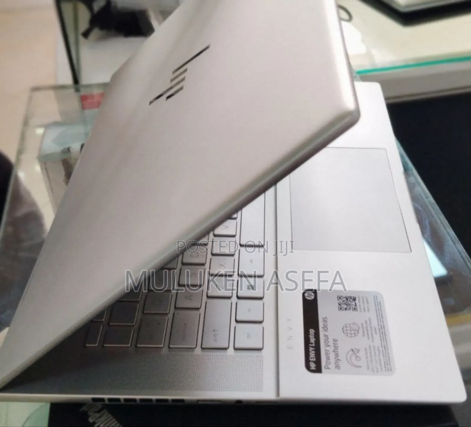 New Laptop HP Envy 15 8GB Intel Core I7 SSD 1T