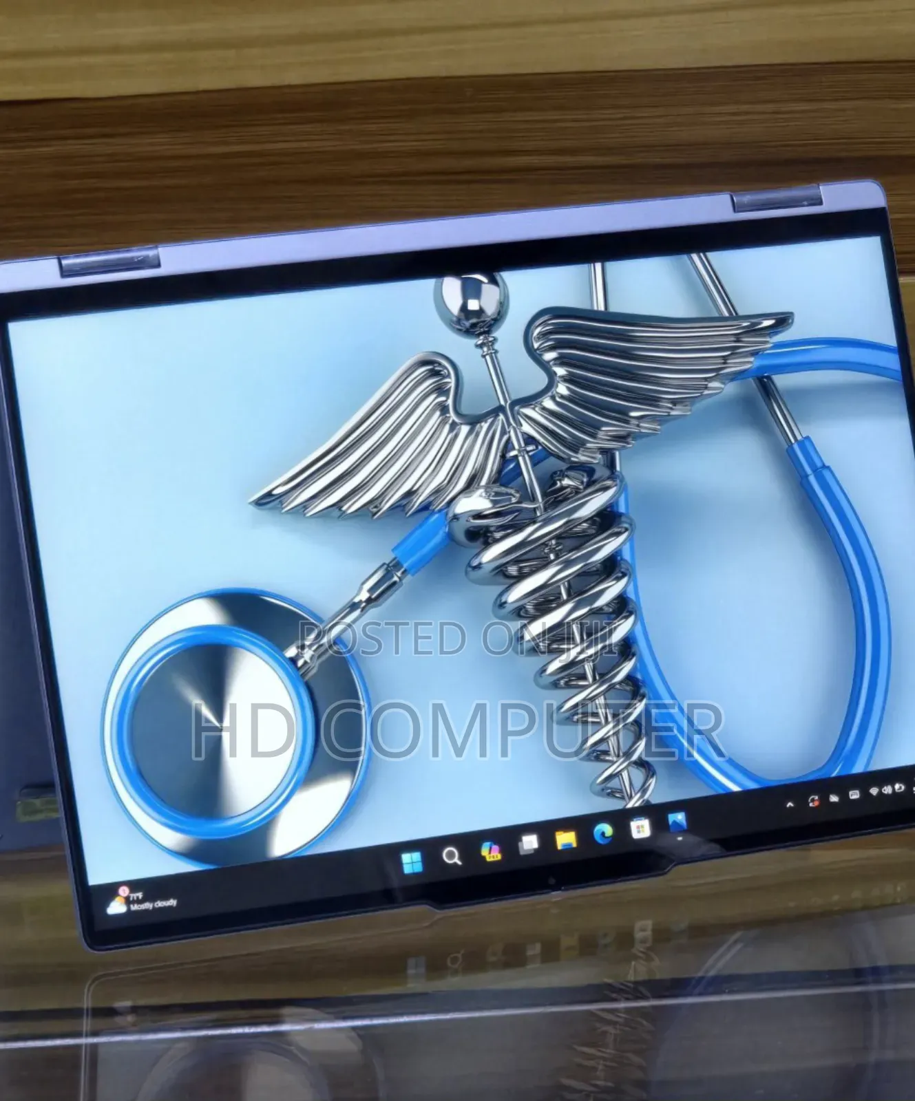 New Laptop Lenovo Yoga 7i 16GB Intel Core I7 SSD 512GB