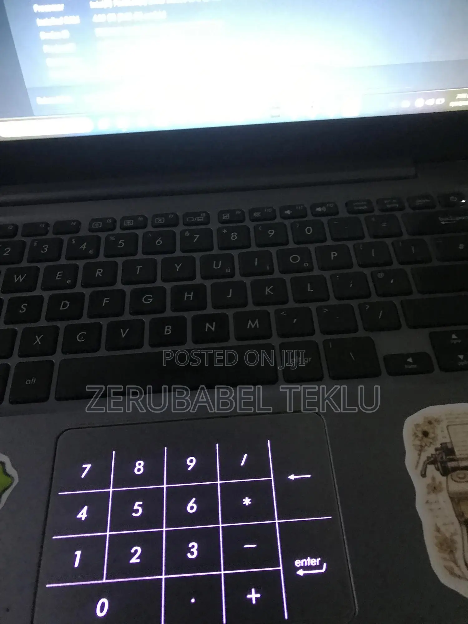 Laptop Asus VivoBook 15 X505BA 4GB Intel Pentium SSD 128GB